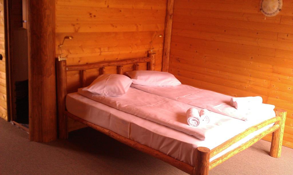 Maison d'hôtes Casa Muntelui - Sambata à Sîmbăta de Sus Chambre photo